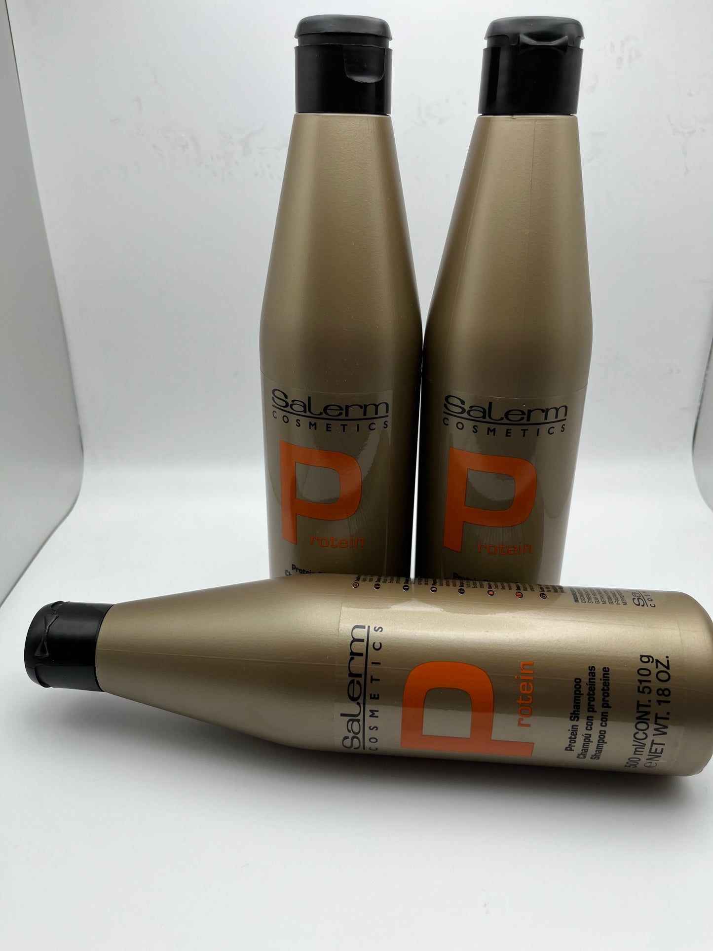 SALERM COSMETICS  PROTEIN  SHAMPOO  PROFESSIONAL 500 ml./CONT. 510 g e NET WT. 18 OZ