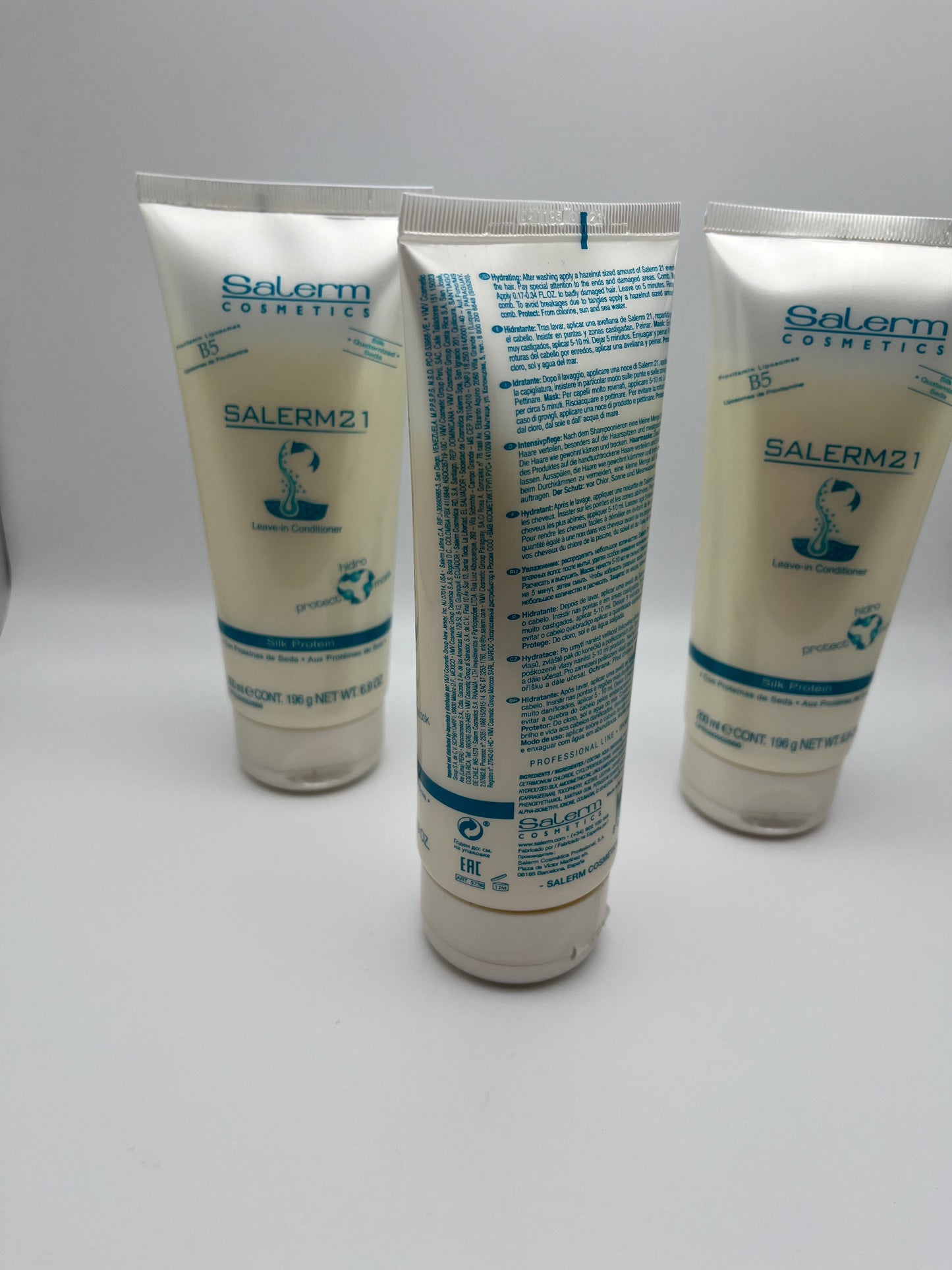 SALERM COSMETICS SALERM 21 LEAVE-IN CONDITIONER SILK PROTIEN 200ml e CONT. 196 g NET  WT. 6.9 OZ